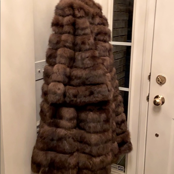 HP 💥💥 Dennis Basso Genuine Sable Fur Coat - Picture 6 of 16